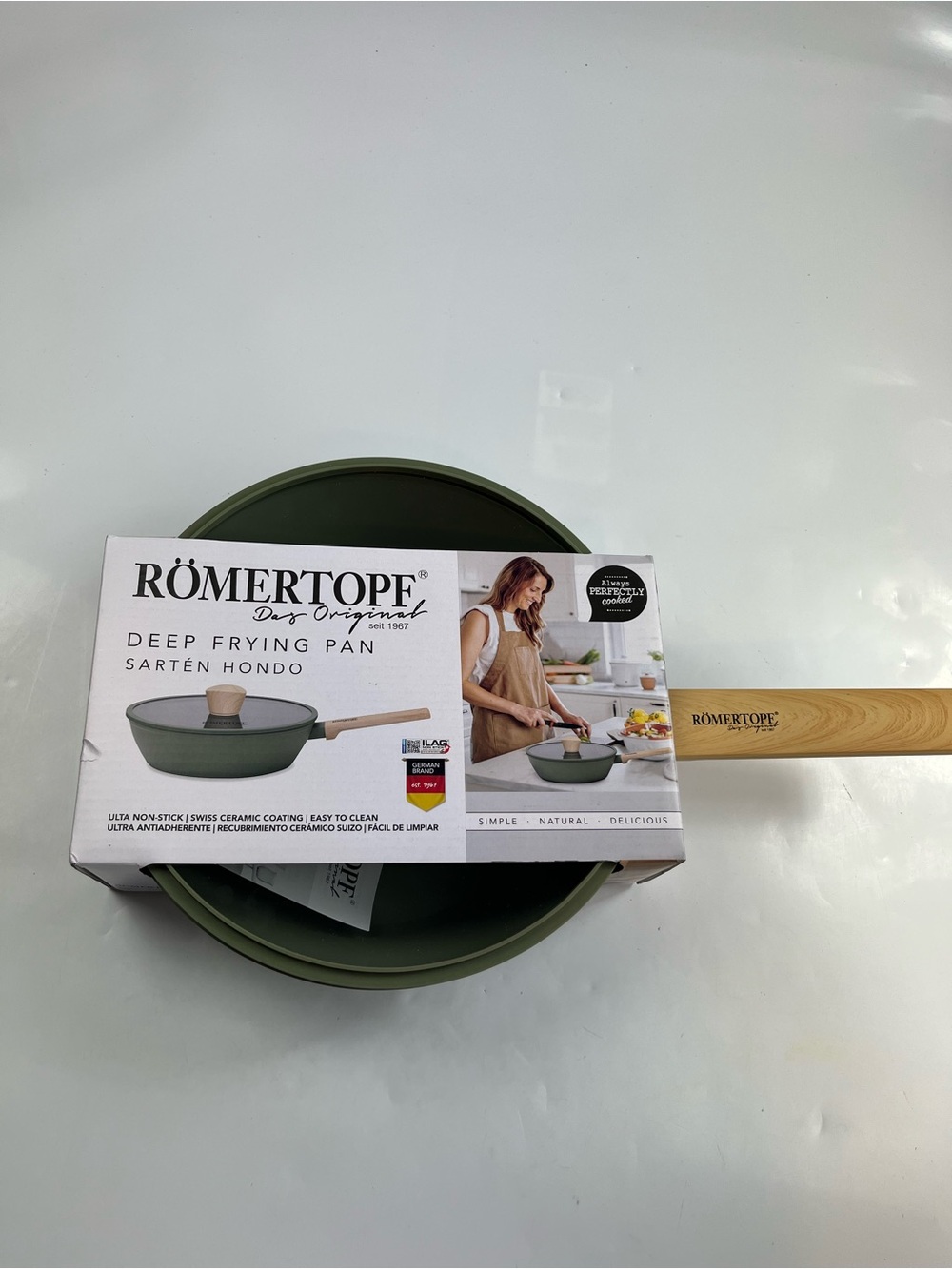 RÖMERTOPF Deep Frying Pan - Olive Green with Wood Handle